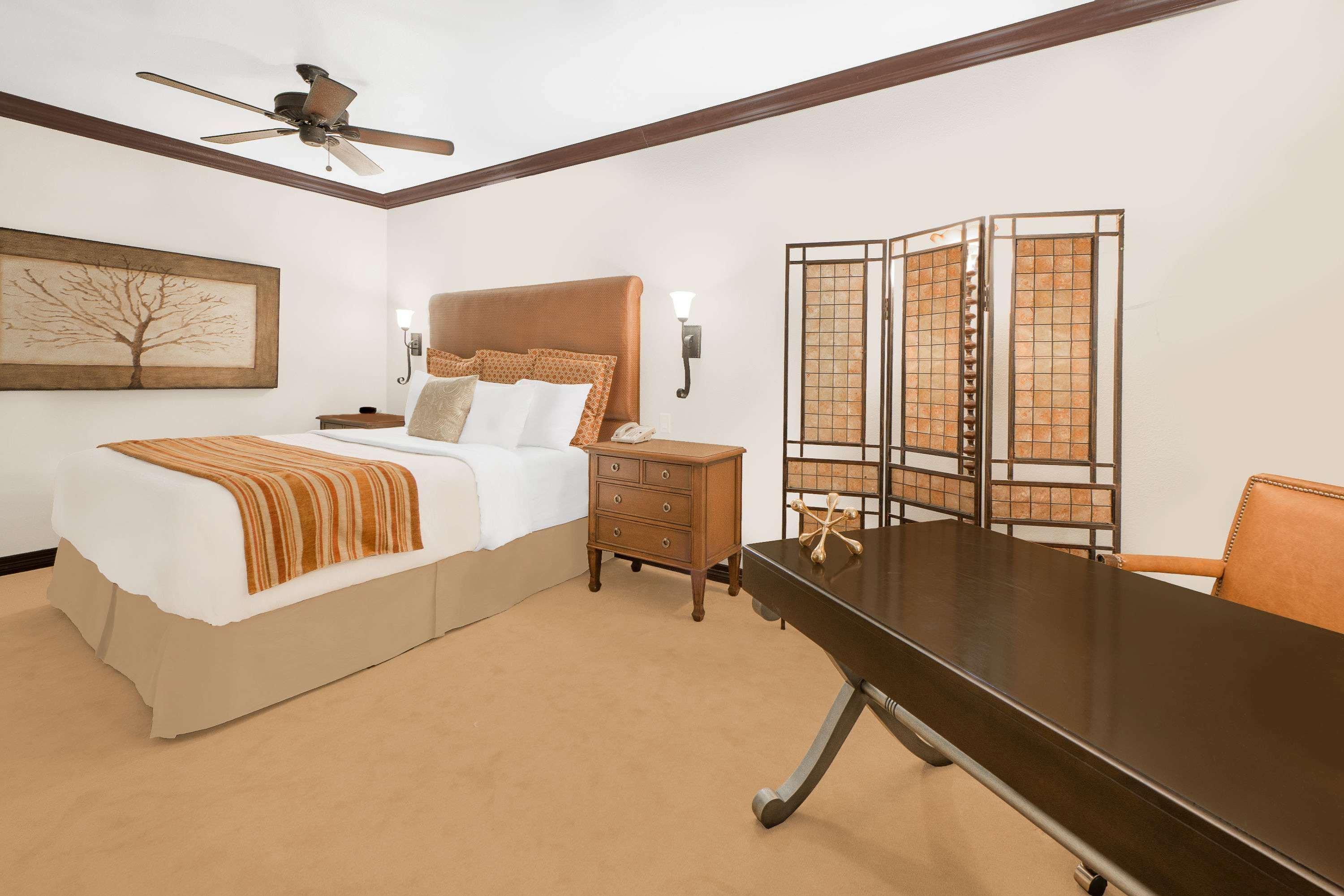 Hawthorn Suites By Wyndham Lubbock Exterior photo