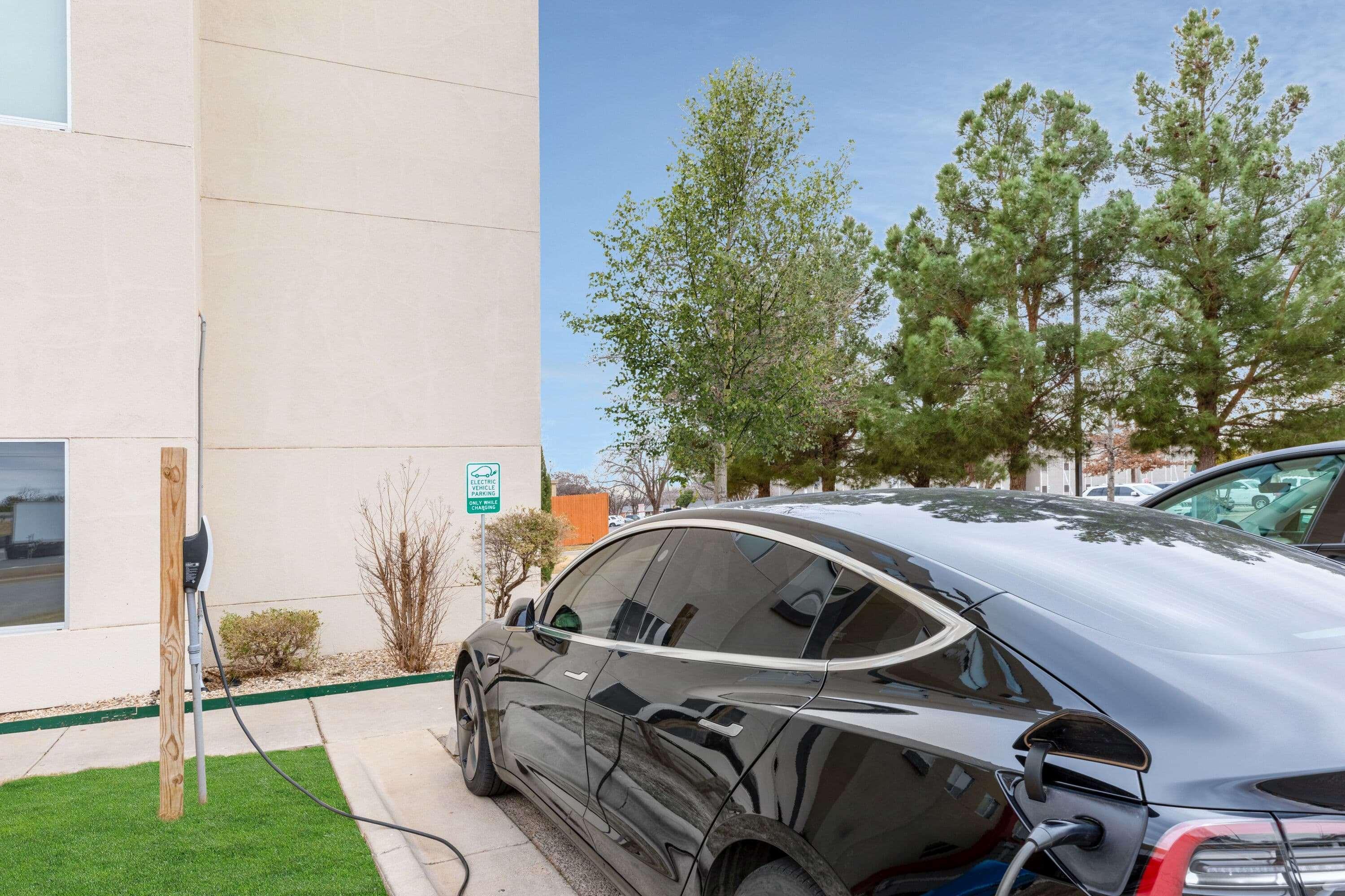 Hawthorn Suites By Wyndham Lubbock Exterior photo
